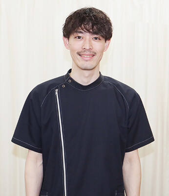 スタッフ紹介神納